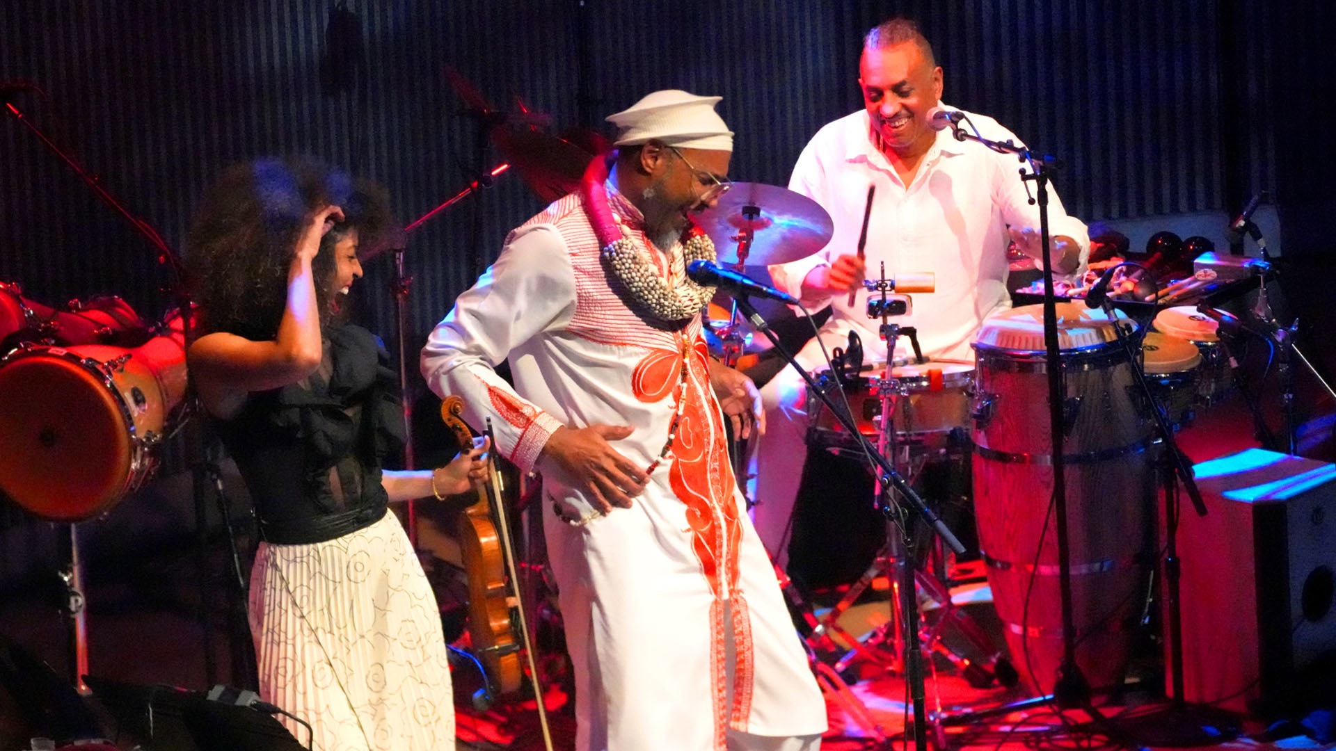 Omar Sosa & Yilian Cañizares: Aguas Trio